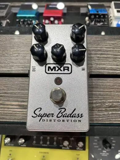 MXR Super Badass Distortion